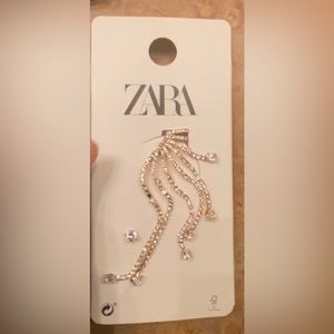 Brand new. Zara ear cuff